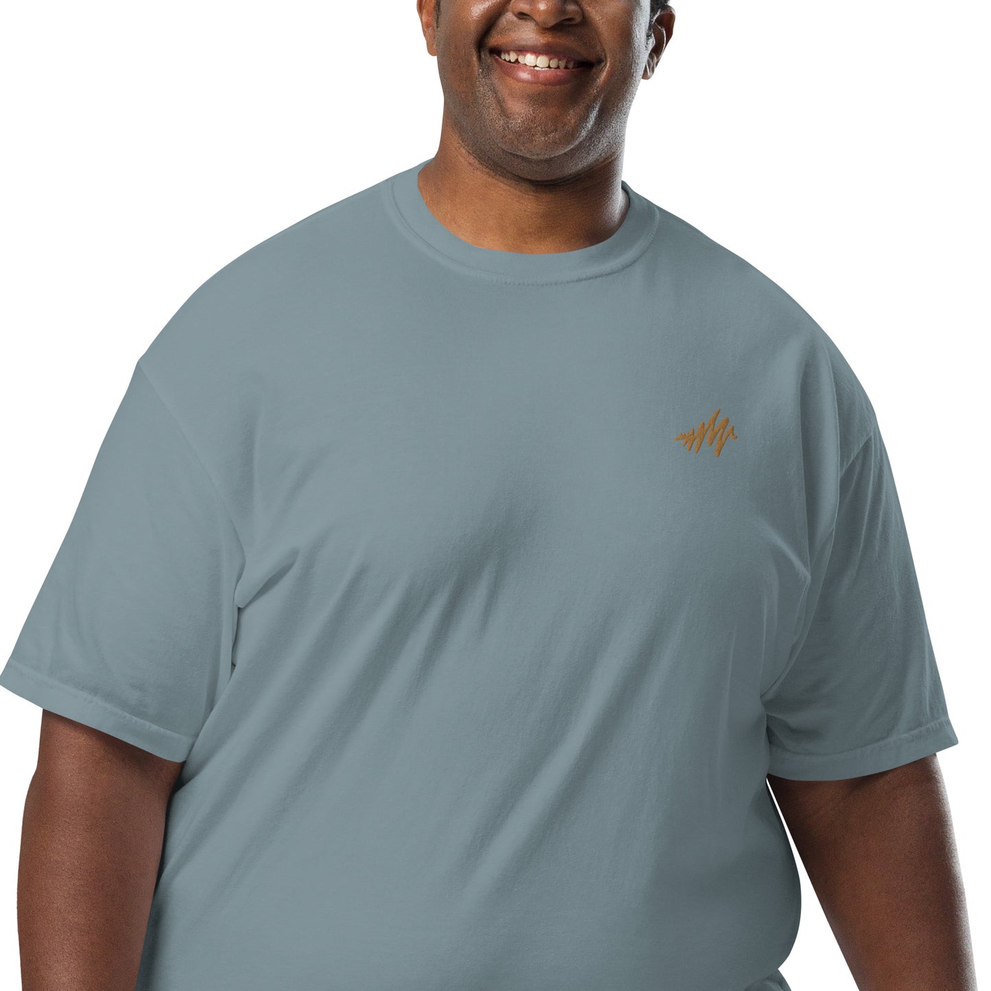 Waves | Men’s garment-dyed heavyweight t-shirt