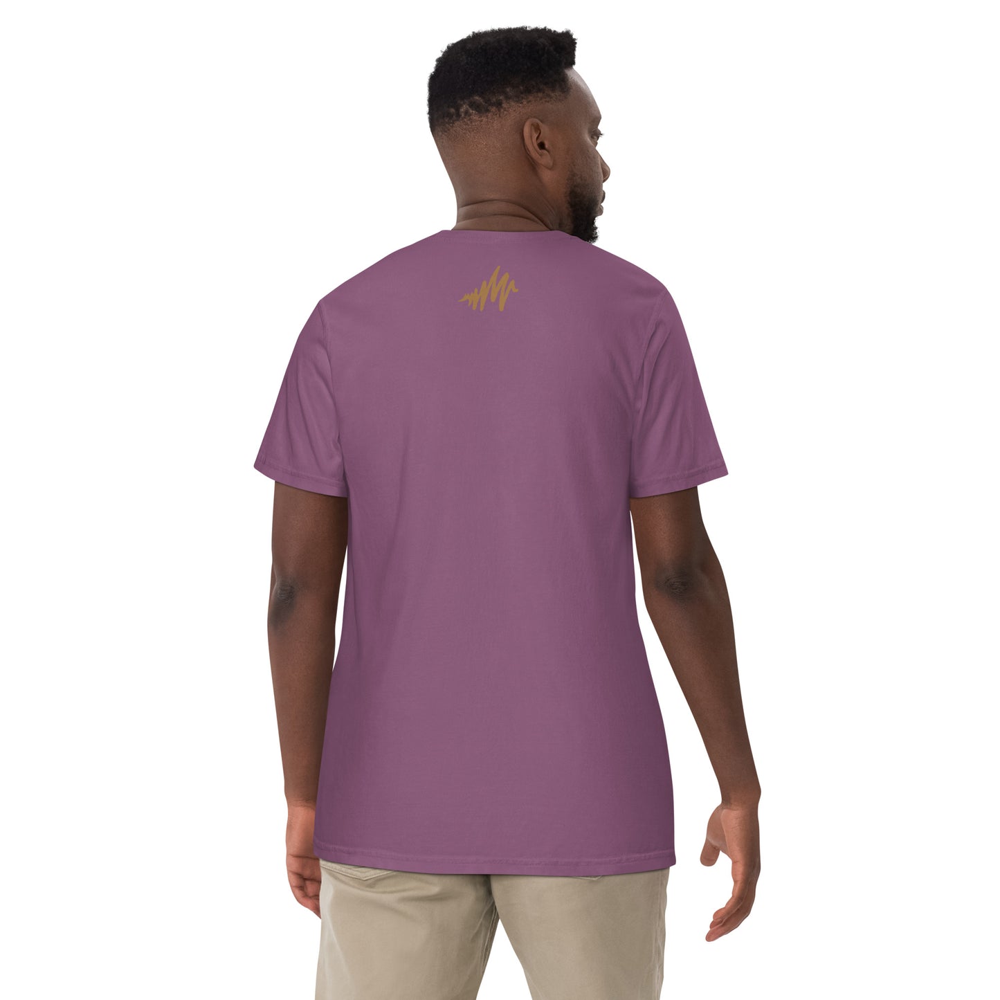 The Lovely Road | Embroidered t-shirt