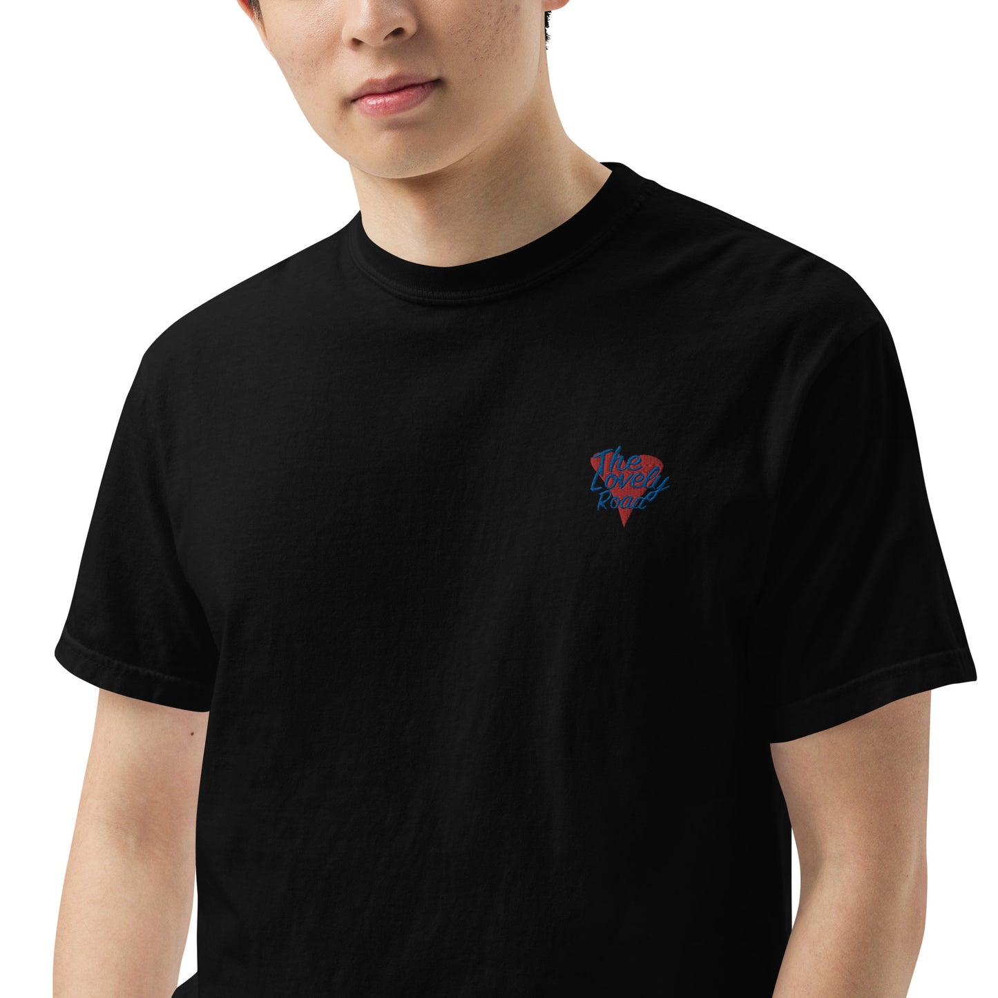 The Lovely Road | Embroidered t-shirt