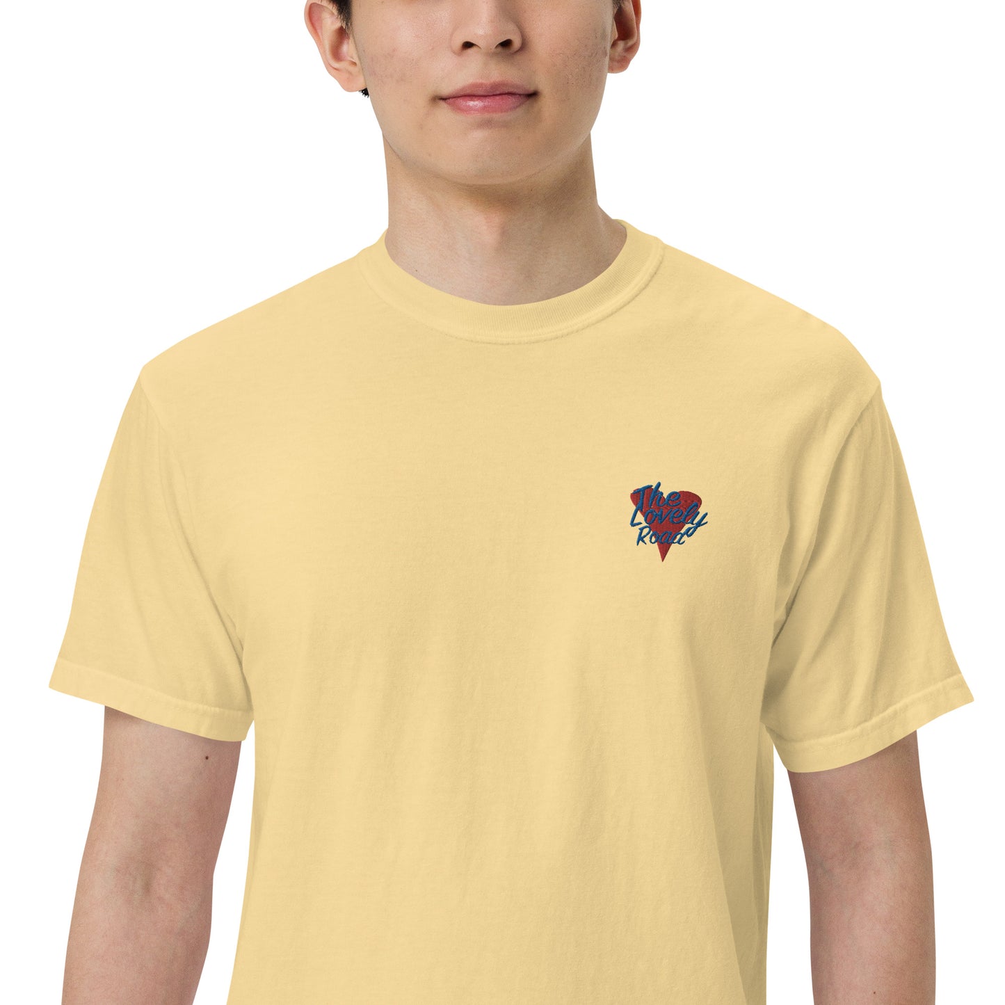 The Lovely Road | Embroidered t-shirt