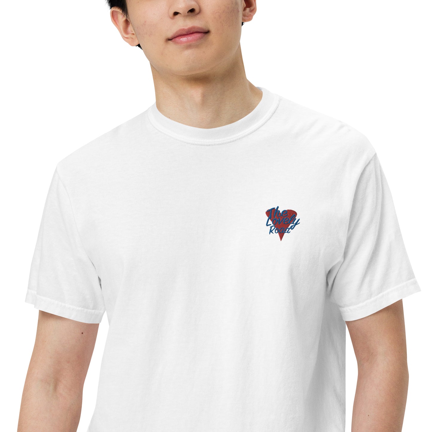 The Lovely Road | Embroidered t-shirt