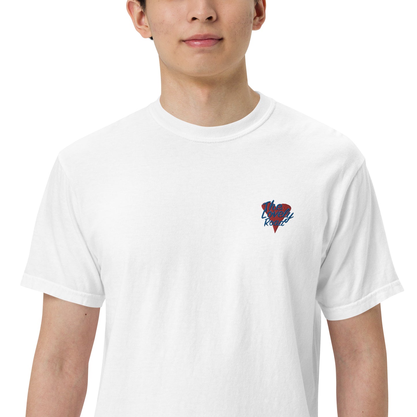 The Lovely Road | Embroidered t-shirt