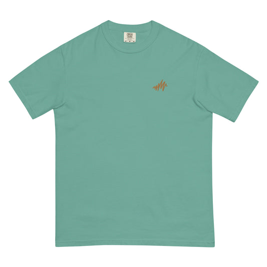 Waves | Men’s garment-dyed heavyweight t-shirt