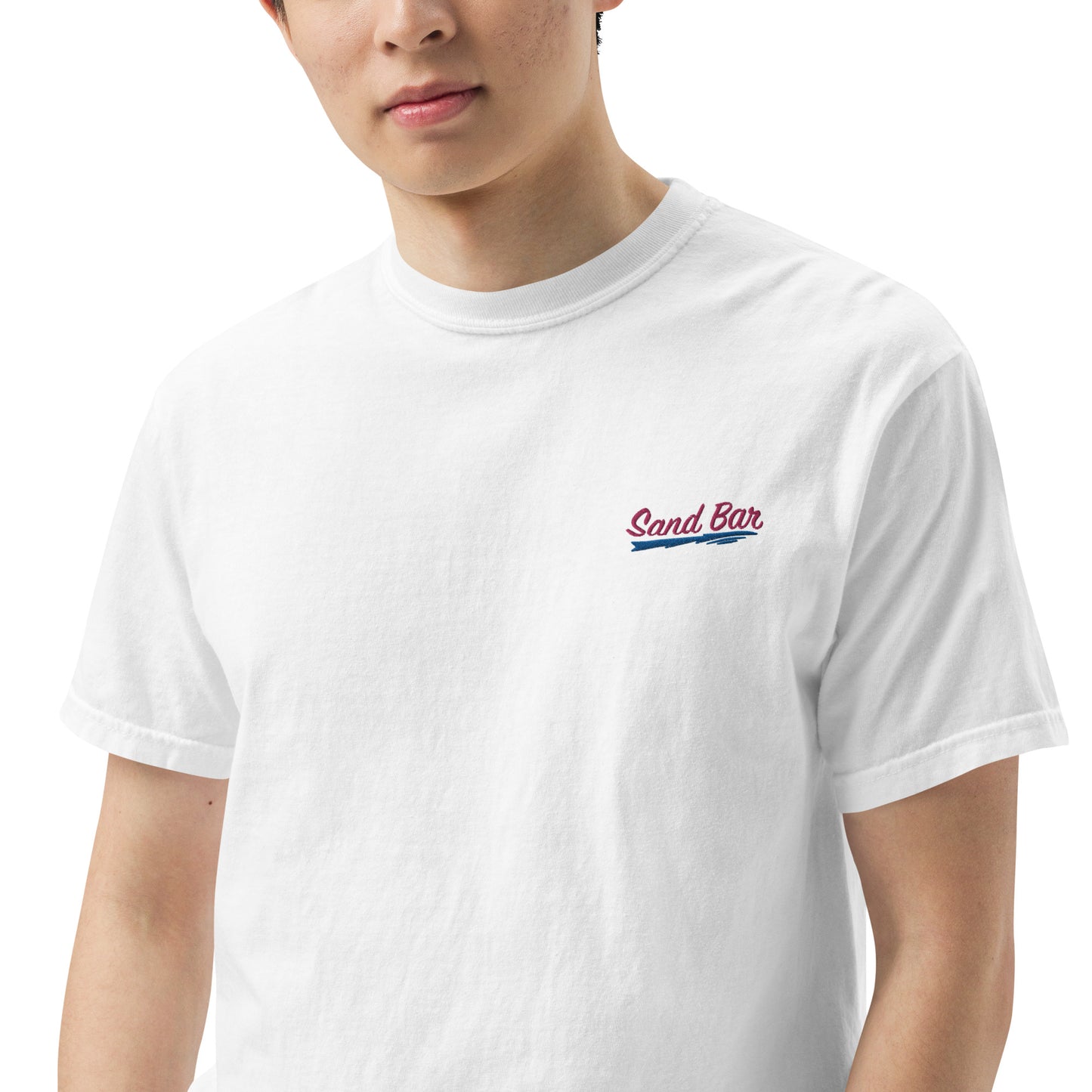 Sand Bar | Embroidered tee